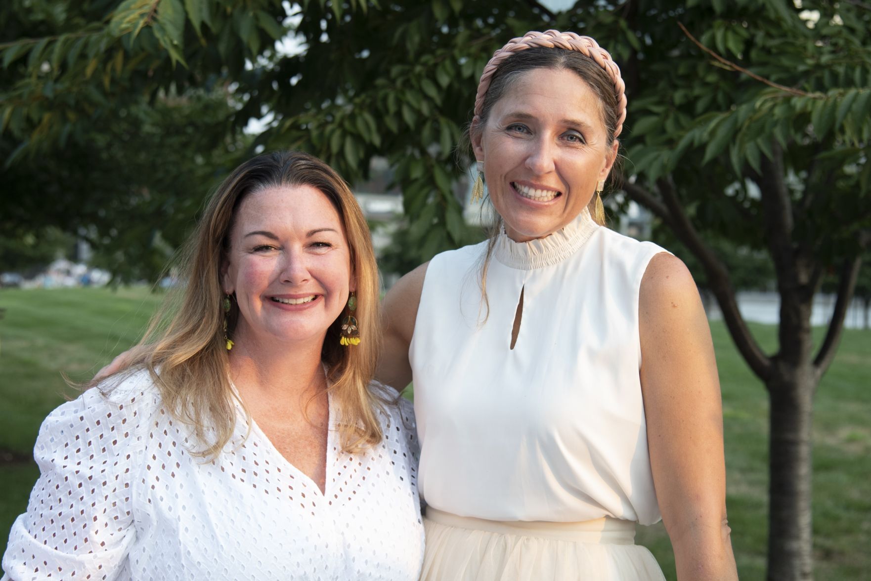 Anne McFarland-Brown, Sarah Kramer